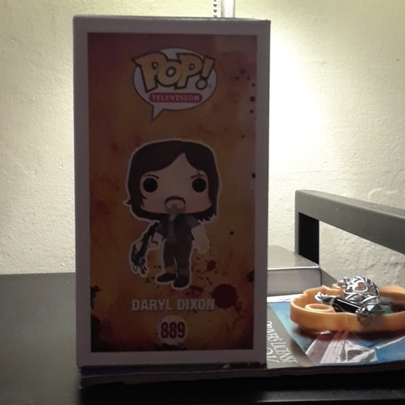 Funko pop Daryl Dixon TWD - Picture 4 of 4